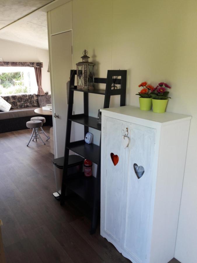 Chalet Van Minicamping De Braamhof カウデーケルケ エクステリア 写真